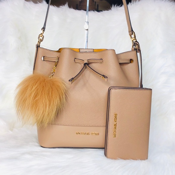 Michael Kors Handbags - 3PCS Michael Kors Trista MD Bucket Bag Wallet Pom